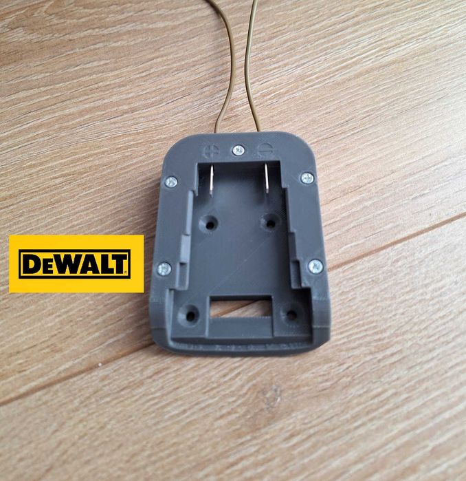 Adaptor universal pentru baterii Parkside / Dewalt / Makita / Milwauke