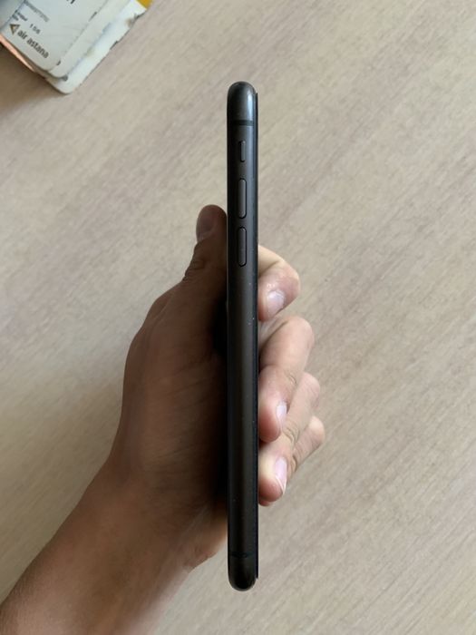 Продам iPhone 11 128gb