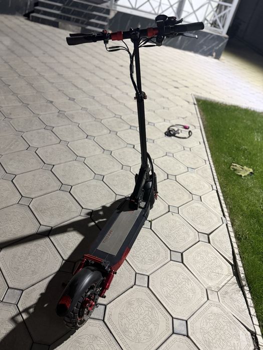 KUGOOM4PRO электро самокат