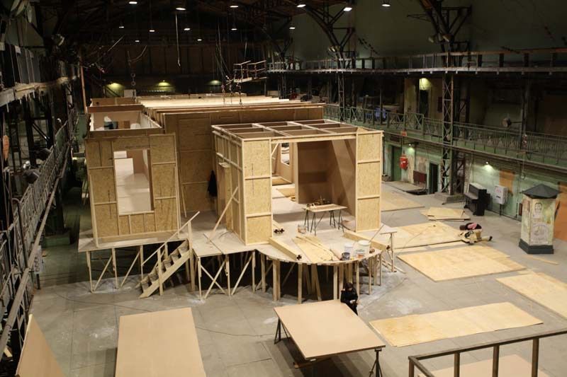 Декорации , кино театр студии , сборка плотник , циклорамы