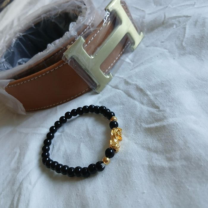 Curea Hermes New
Cadou bratara + cui de pentru gaura 
125 cm