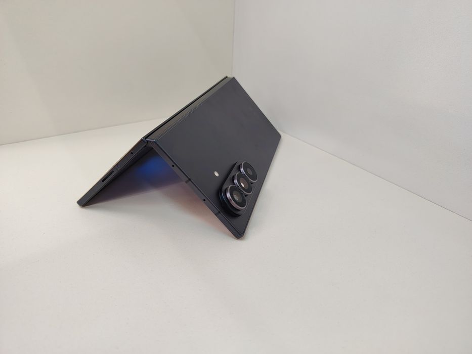 Хб! Samsung ZFold 7 12/256 Перфектен