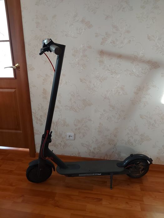 Продам электоросамокат Xiaomi m365