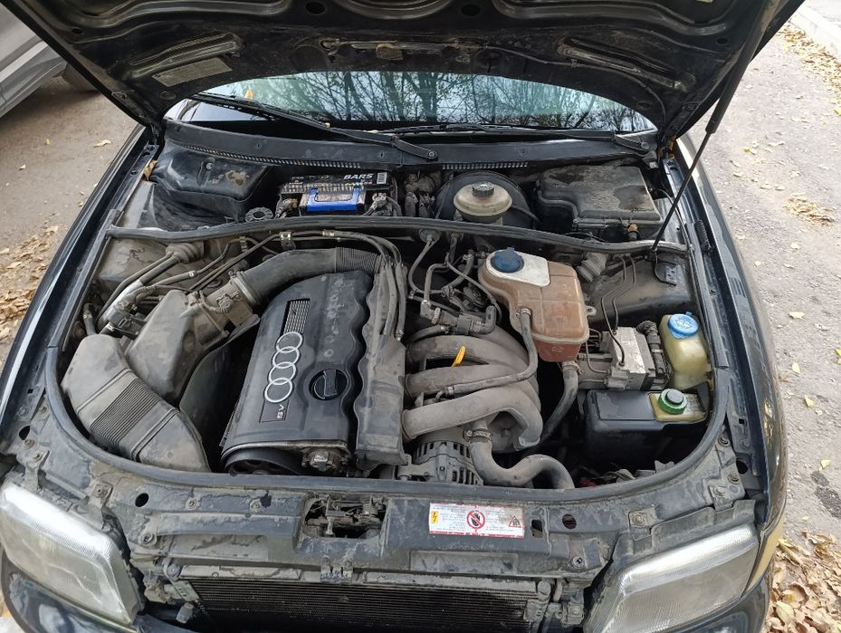 Продам Ауди А4 1996