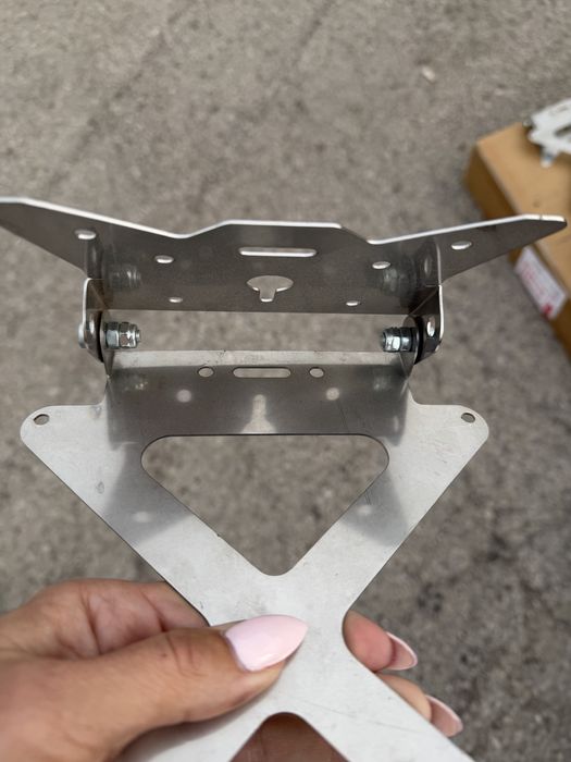 Сгъваема(прибираща)стойка за мотор