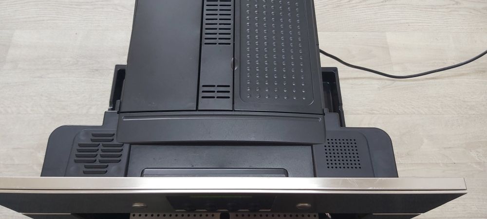 Expresoare cafea incorporabil mobila Delonghi