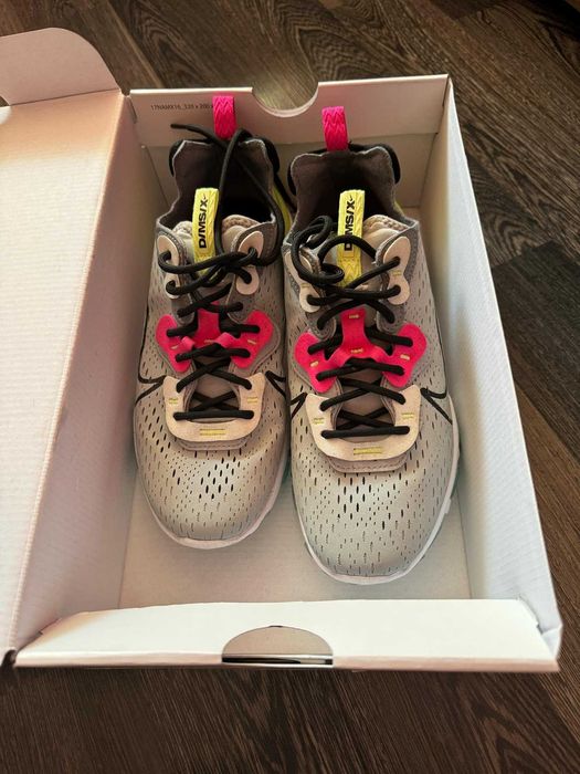 Дамски маратонки Nike