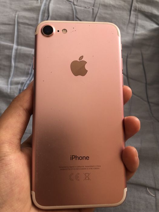 Продам iphone 7 rose gold 32gb