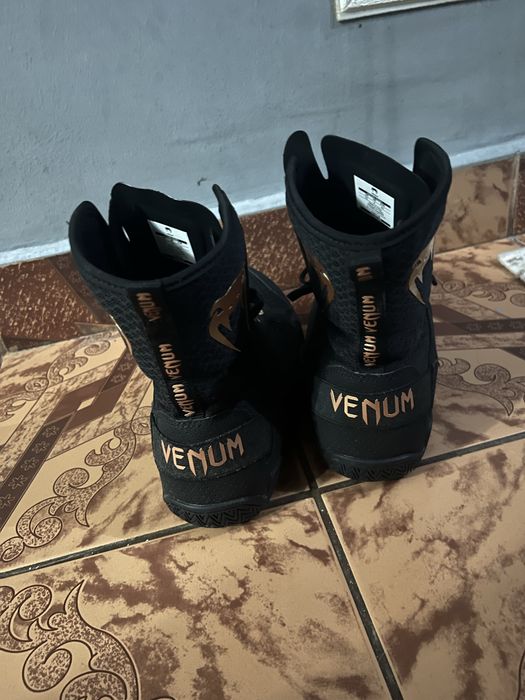 Ghete box venum elite