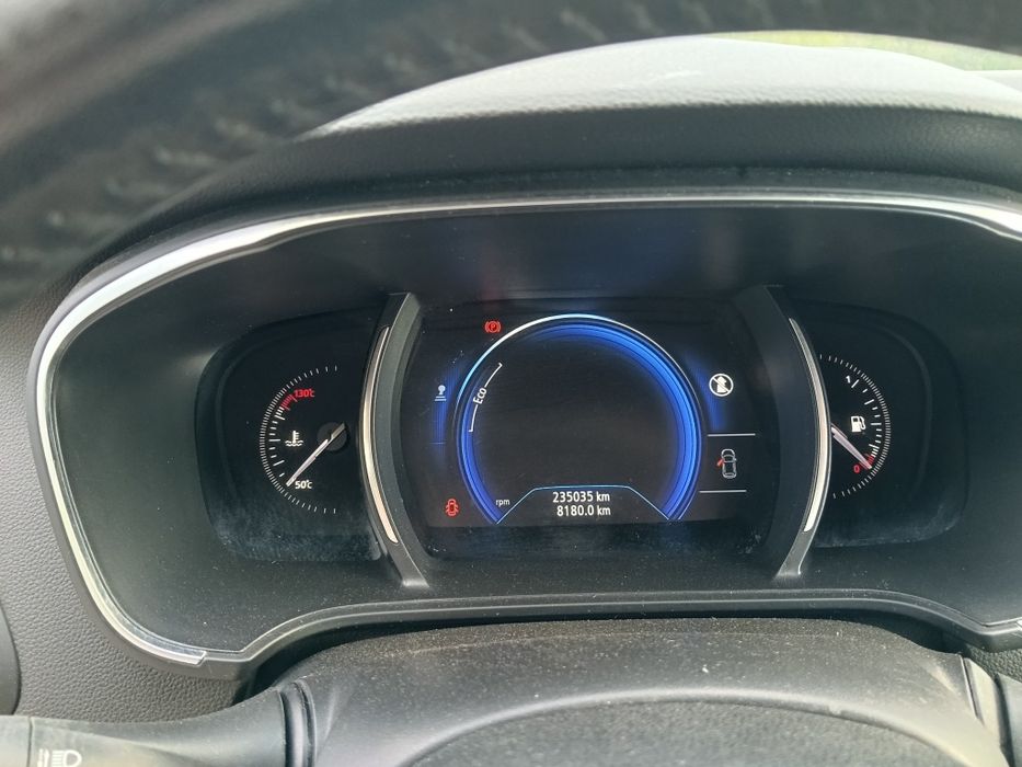 RENAULT Megane 2018 — imagine 5