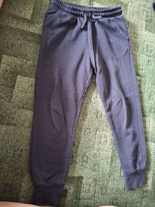 Продам детские вещи