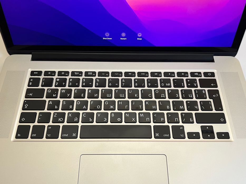 Apple MacBook Pro 15" (Mid 2015) A1398, 2.5GHz i7, 16GB RAM/512GB SSD