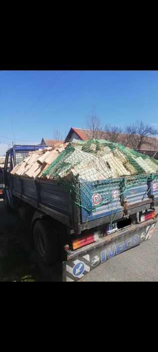 Vând lemne de foc esență tare