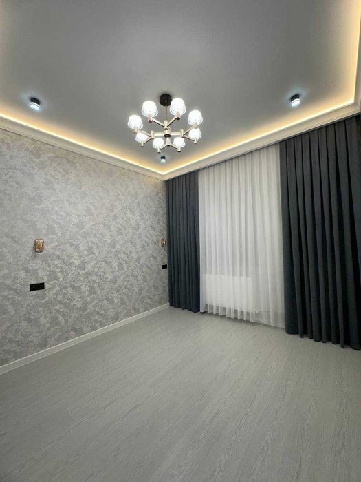 Продаётся 2х комн квартира на 1 этаже Ор-р Файзобод мечеть