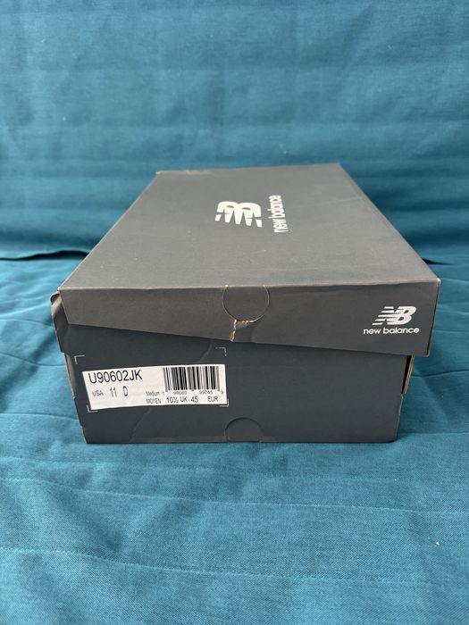 New Balance 9060 Marime 45