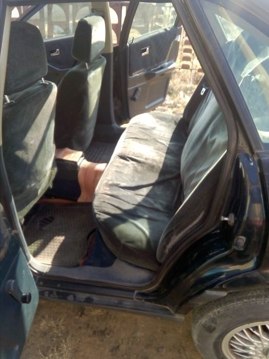 Продам машину Ауди 80