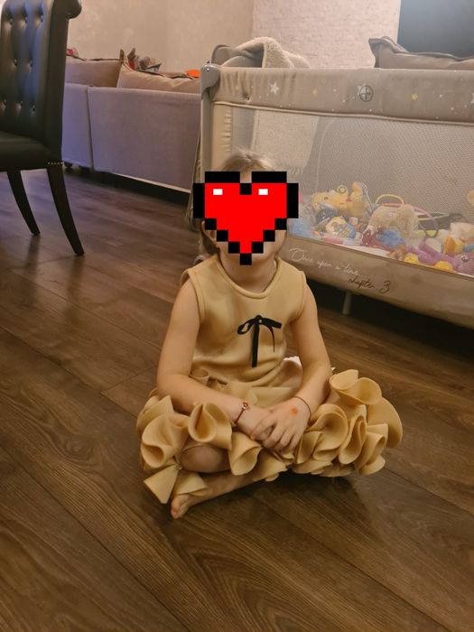 Детска рокля бежава с къдрици Salzara