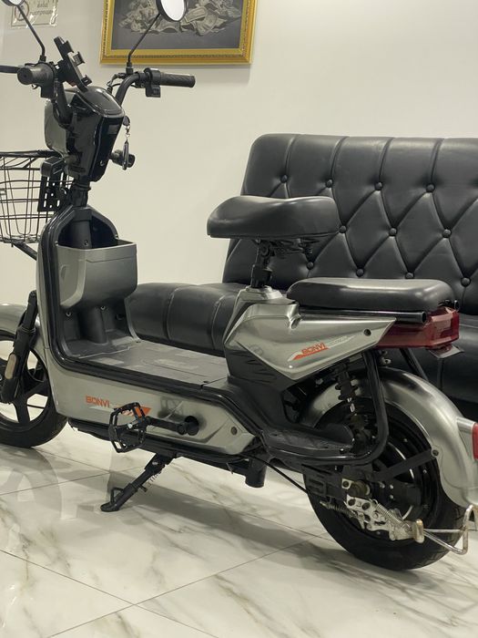 Электроскутер BONVI