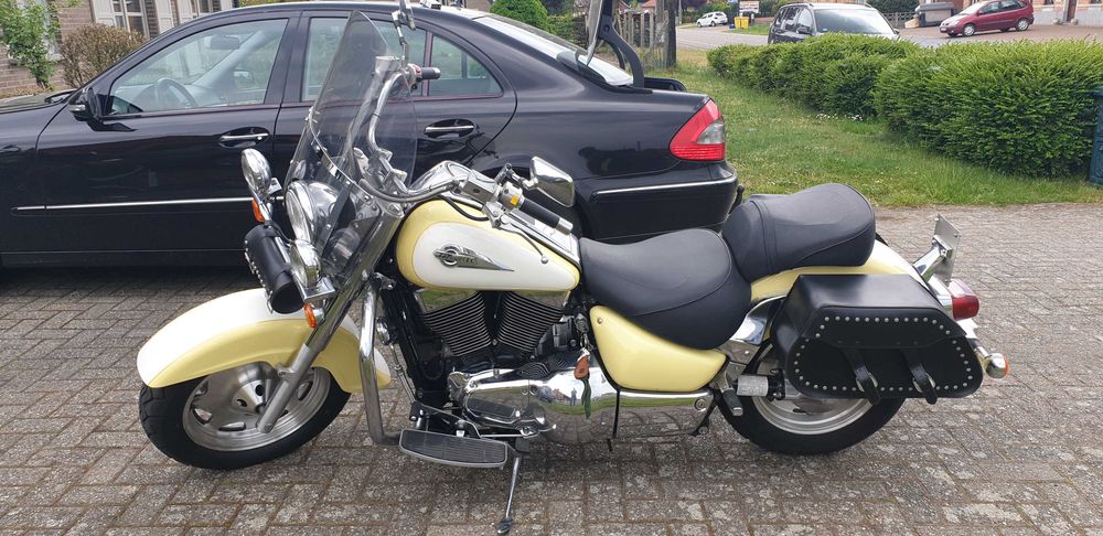 Suzuki Intruder VL 1500 LC Legendary Classic