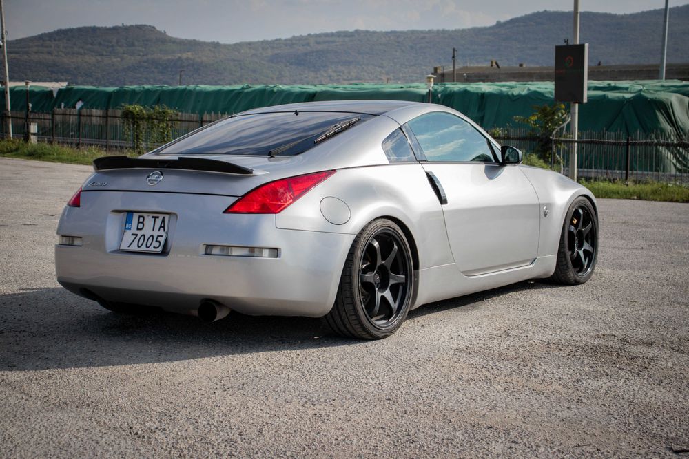 Nissan 350z  z33