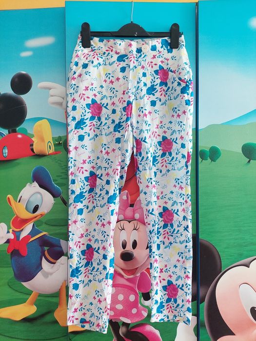 GUESS оригинален нов панталон 12 г. или дамски XS Гес