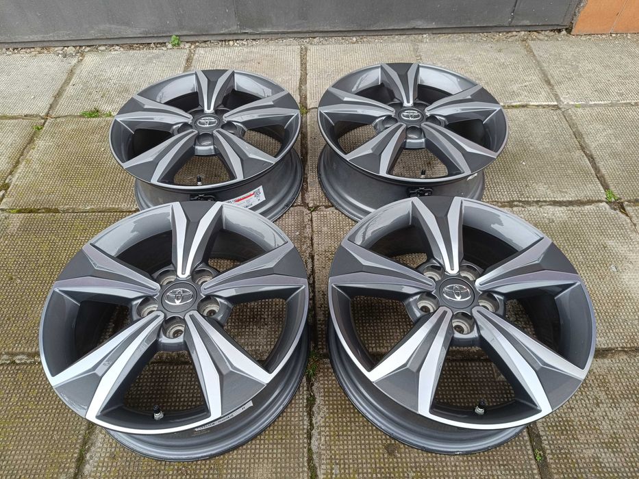 ОРИГИНАЛНИ джанти 17 цола 5x114,3 ТОЙОТА / TOYOTA + датчици 6,5J ET45