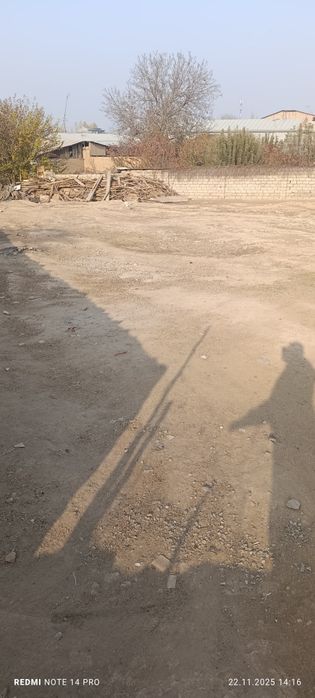 Тошкент тумани Келес  Гиеёс  Умаровад жоелашган. 3 ..сутик ер сурчно с