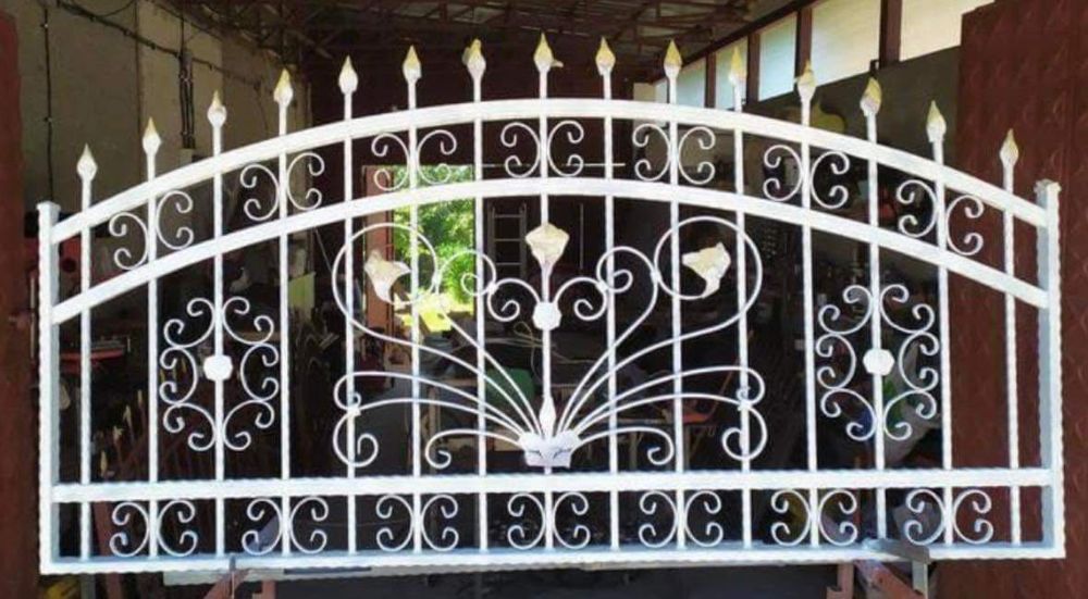 Пройзвеждане на Метални Порти,Огради,Парапети