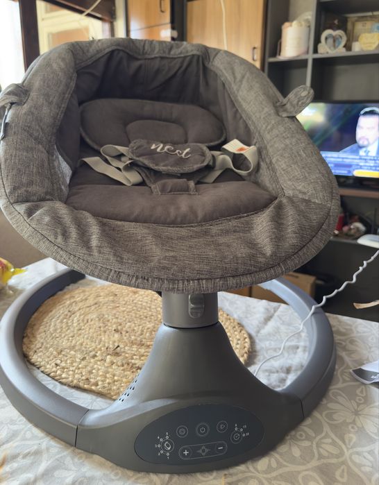 CHIPOLINO Електрическа бебешка люлка - шезлонг