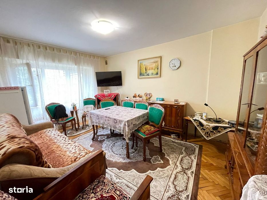 Apartament de vanzare cu 3 camere, 2 bai zona Pacurari- Unicredit, Ias — fotografia 2