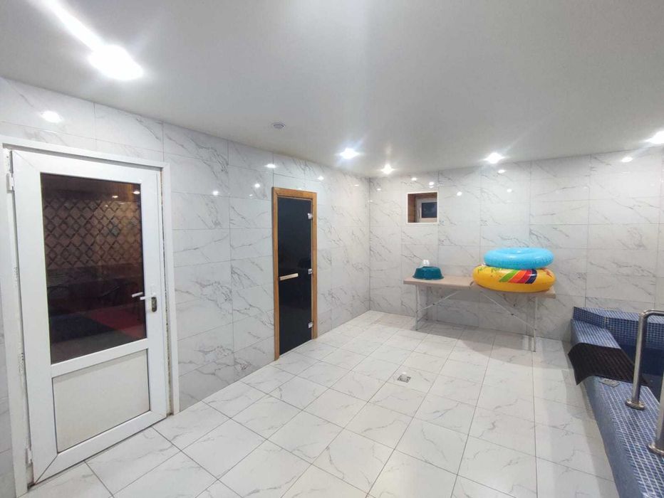 Действующая Сауна с Бассейном 2008г 169м2