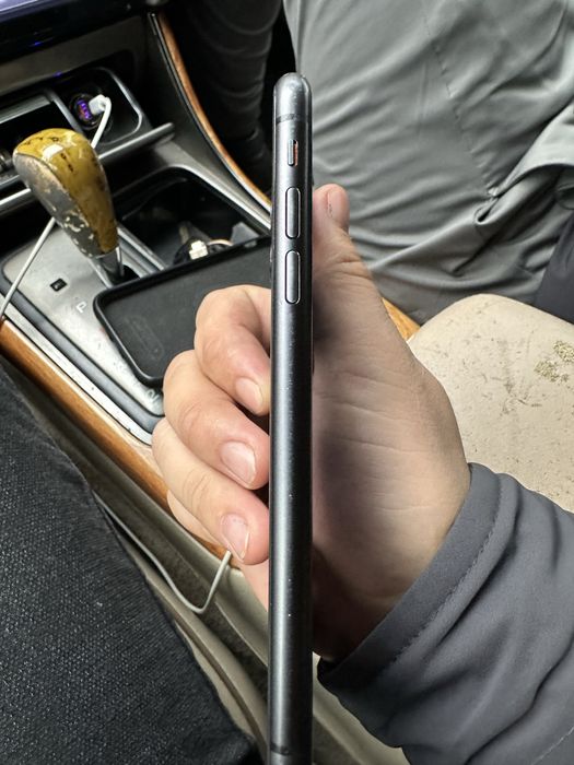 Айфон 11 64гб ашылмаган