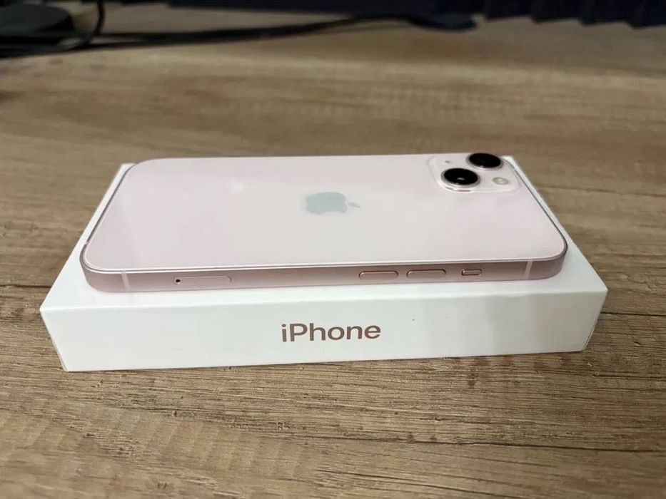 Продам iPhone 13 айфон 13