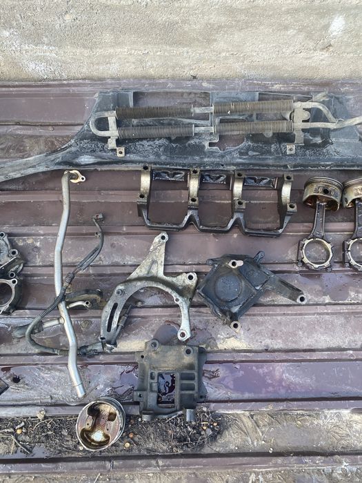 Виндом запчасти, фары,