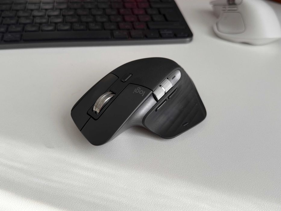 Мышь Logitech MX Master 3S черная