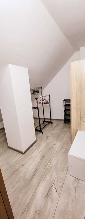 Дава се под наем Тристаен апартамент в Русе, Център - 96 кв.м за 560 € - Снимка #9