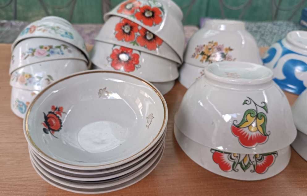 Фарфоровые касушки и пиала