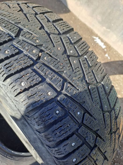 Продам зимный шины