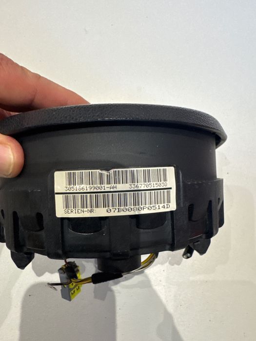 BMW E90 E91 airbag BMW airbag