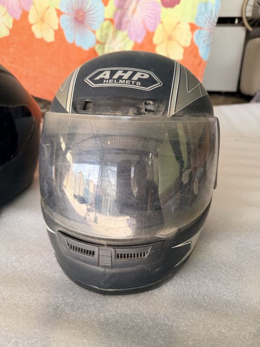 Мотошлем в отличном состоянии.