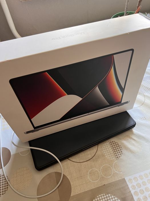 Macbook pro   M1