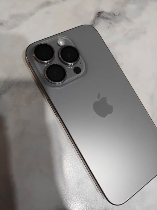 Айфон 15 про титановый 256