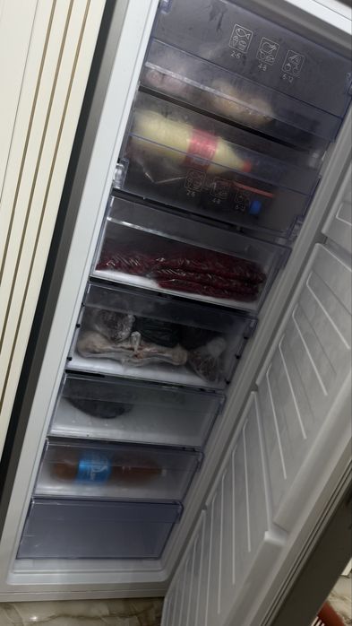 Морозильник в хорошем состоянии