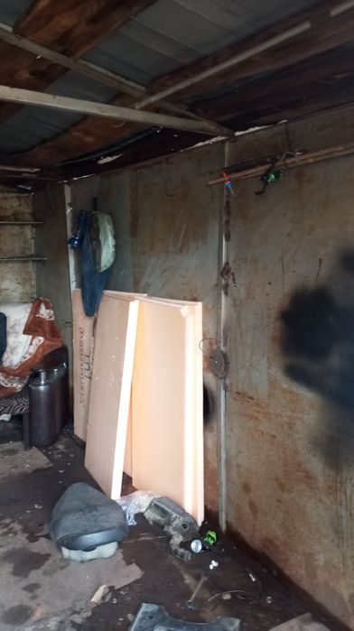 Продам гараж со светом