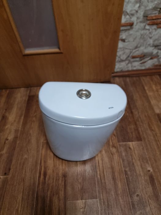 Сливные  бачки  унитаза