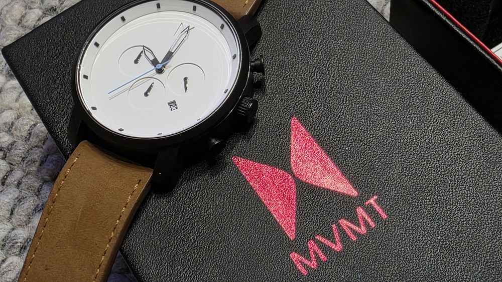 Ръчен часовник MVMT