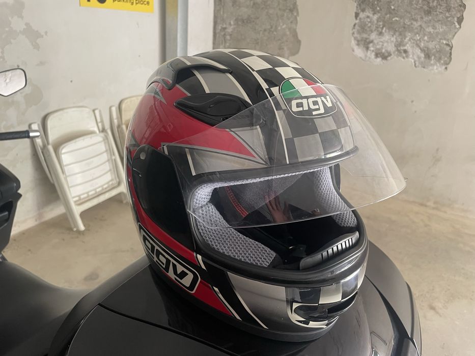 Мотоциклетен шлем  AGV  xl