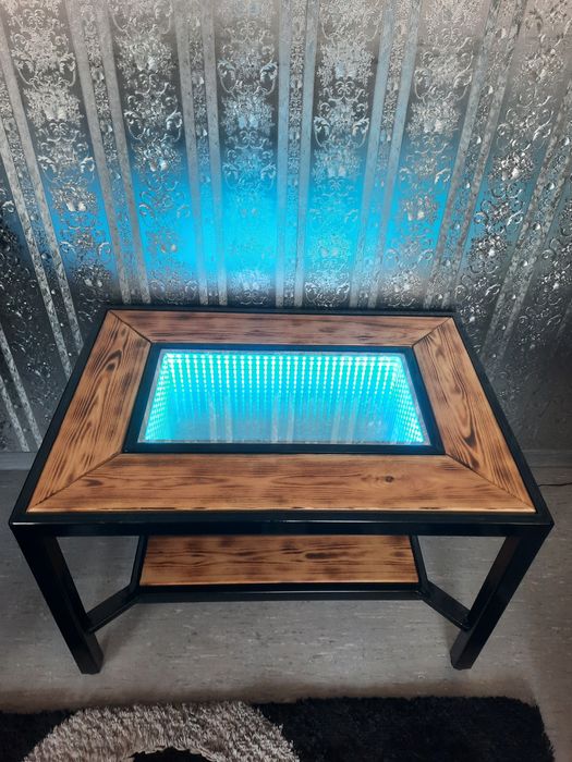 Продам журнальный столик