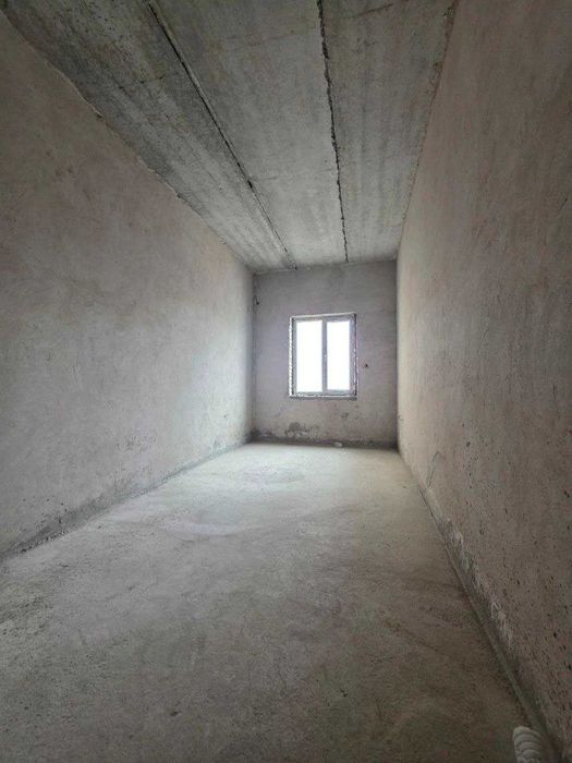 Продаётся 4х комн квартира на 2 этаже Ор-р Файзобод мечеть