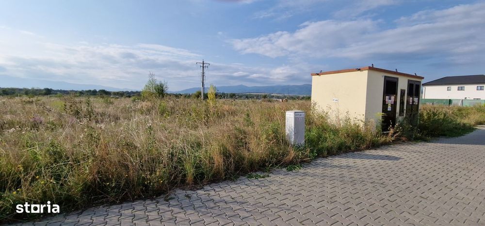 Teren INTRAVILAN cu utilitati  , cart Arhitectilor, 2595 MP, la asfalt